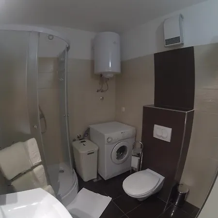 市中心7人公寓 公寓