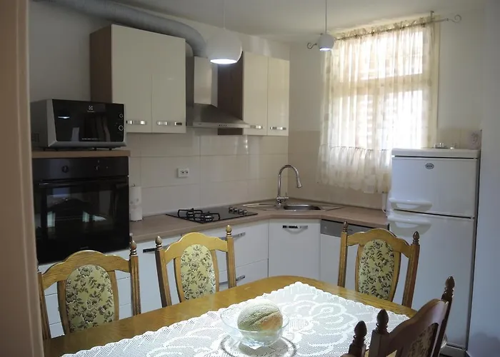 市中心7人公寓 斯普利特