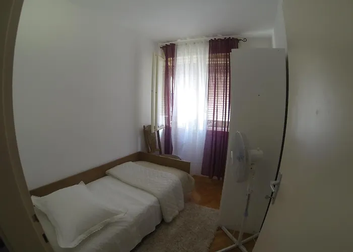 市中心7人公寓 斯普利特